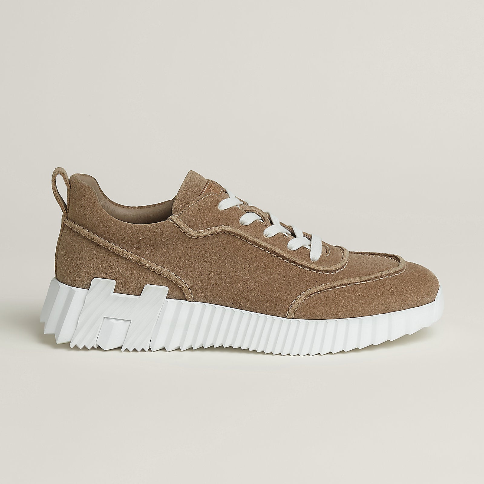 Hermès Next Sneaker Beige Sable - vue de côté