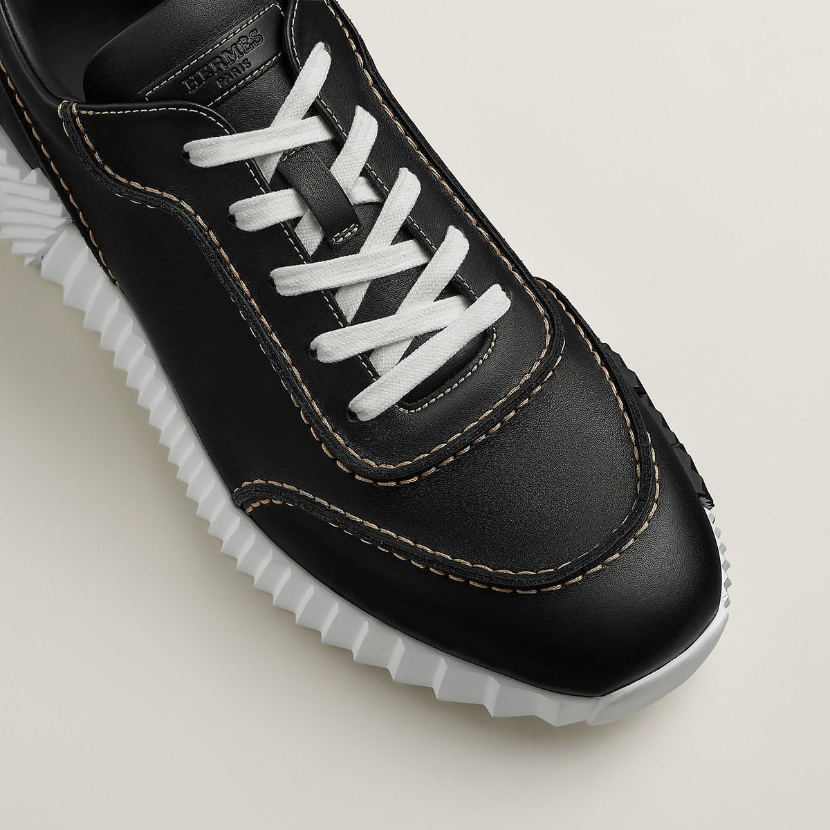 Hermès Next Sneaker Noir - vue du dessus